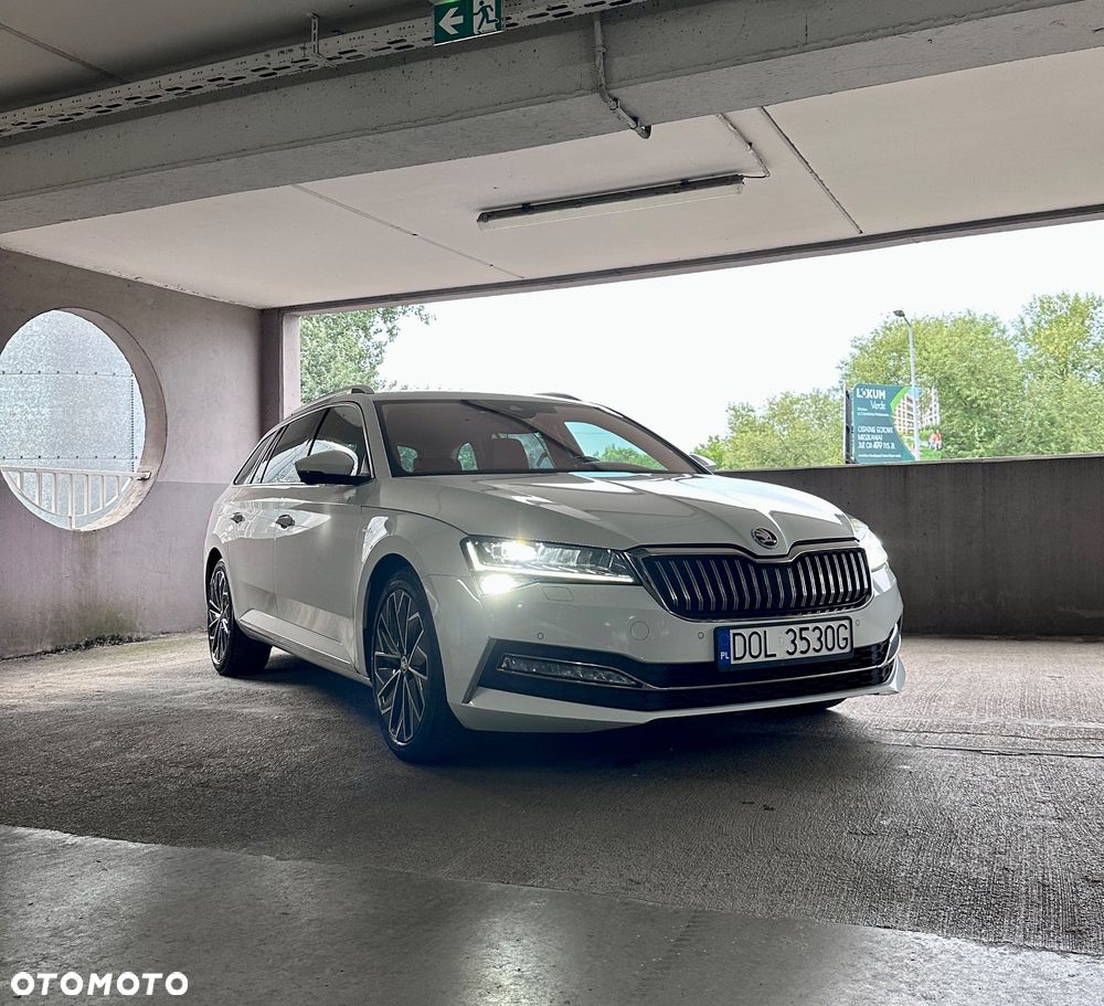 Skoda Superb 2.0 TDI SCR 4x4 L&K DSG - 35