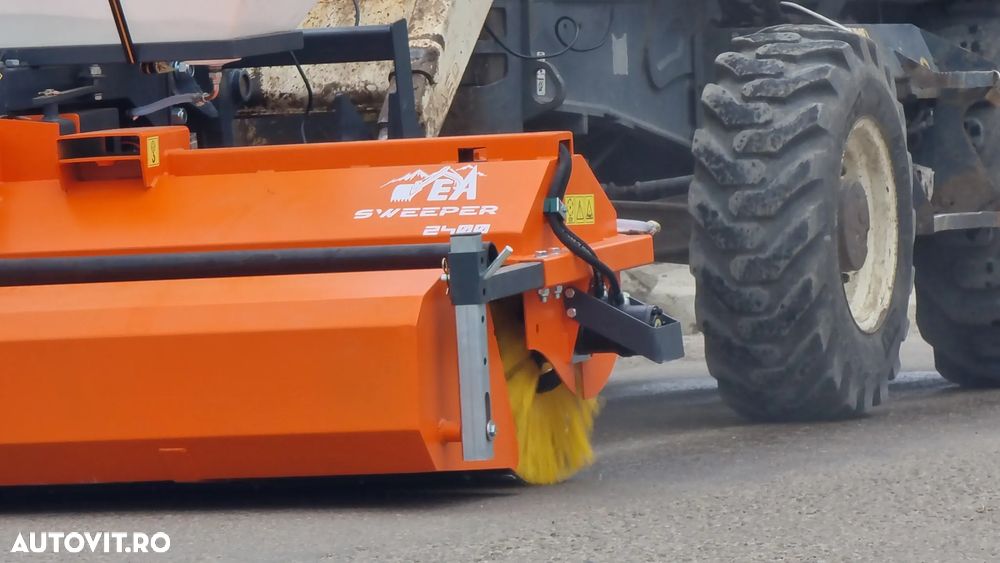 Perie asfalt cu colector si sistem stropire 240 cm - 8