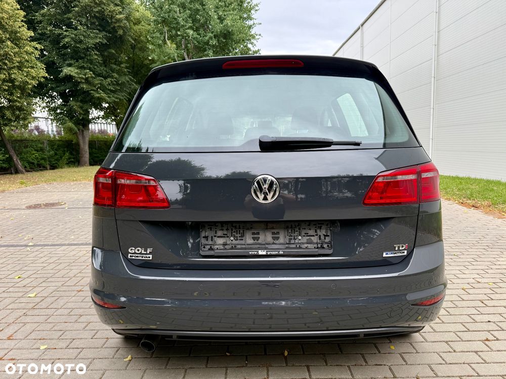 Volkswagen Golf Sportsvan - 12