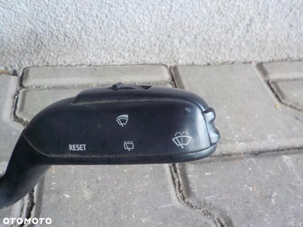 VW T5 LIFT WŁĄCZNIK KIERUNKOWSKAZÓW WYCIERACZEK ROGAL 6Q0953503CE - 2