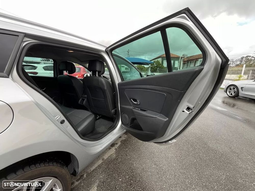 Renault Mégane Sport Tourer 1.5 dCi GT Line SS - 35