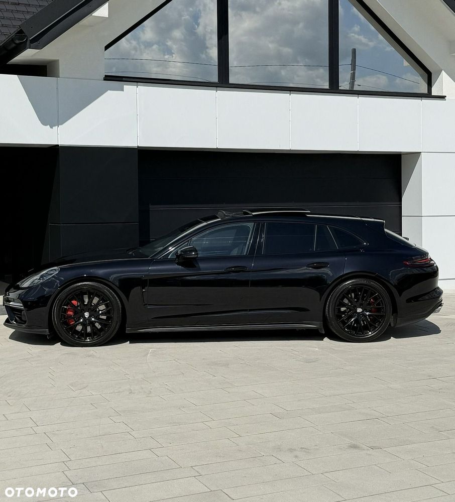 Porsche Panamera Turbo - 10