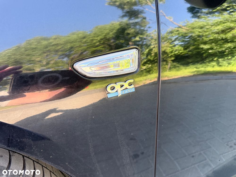 Opel Insignia - 16