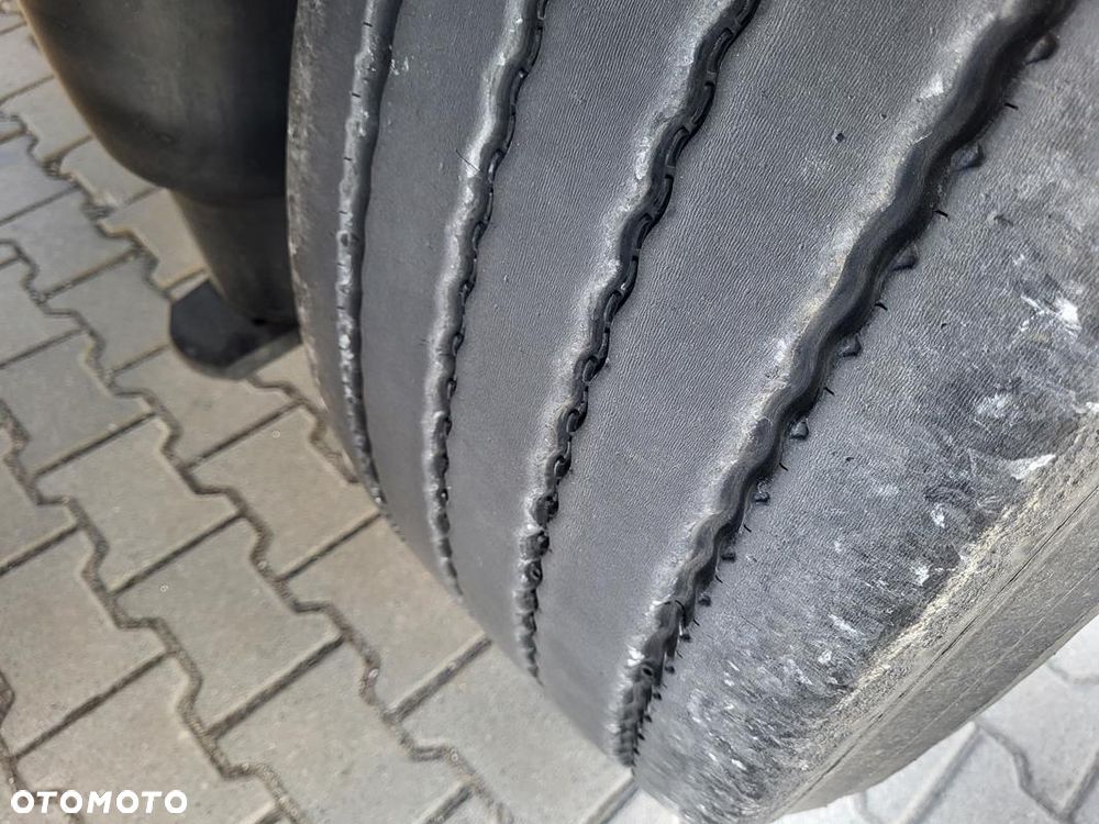 Schmitz Cargobull SCB S3T - 11