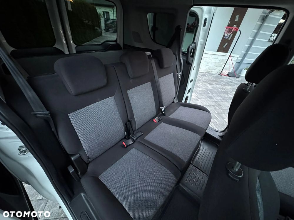 Fiat Doblo 1.3 16V Multijet Dynamic Family - 16