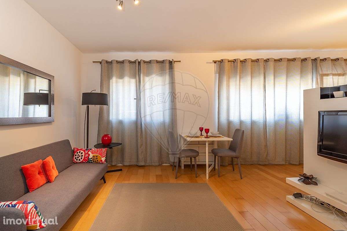 Apartamento T0 para arrendamento - Grande imagem: 4/24