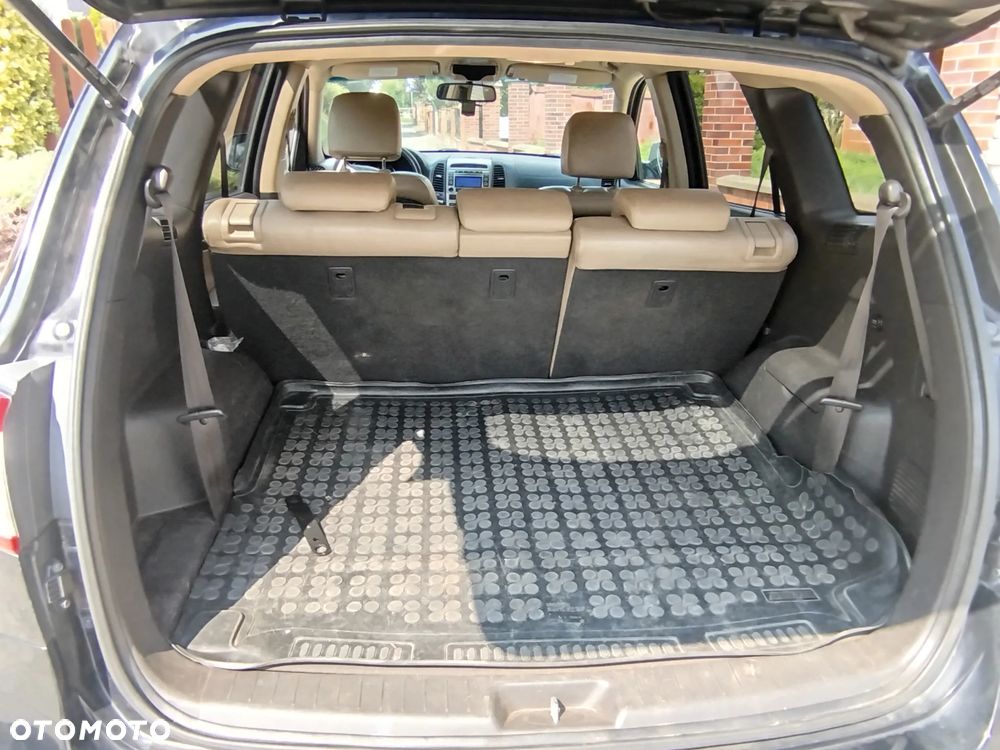 Hyundai Santa Fe 2.0 CRDi Style 2WD 7os - 10