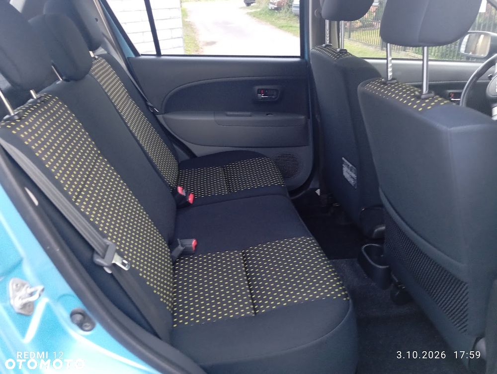 Daihatsu Sirion 1.3 - 26