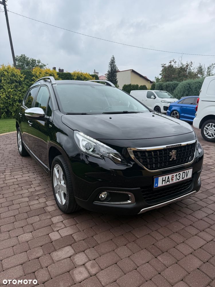 Peugeot 2008 BlueHDi 100 STOP & START Style - 6