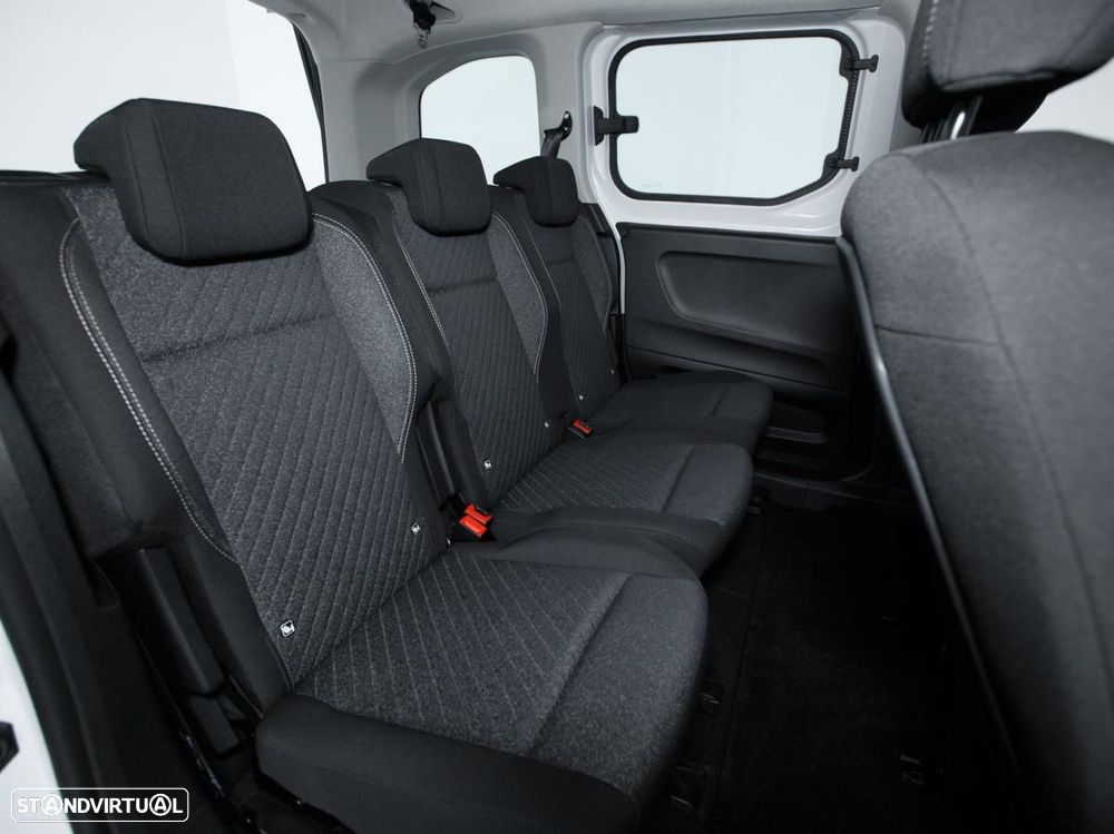 Peugeot e-Rifter 50 kWh Long Allure - 9