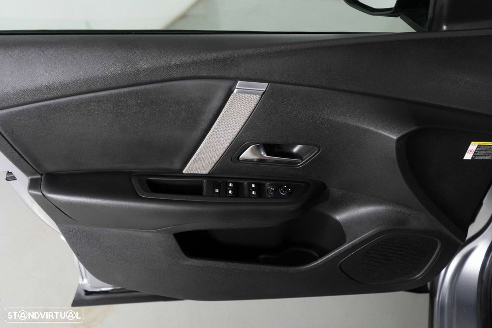 Citroën C4 1.2 PureTech Shine - 18