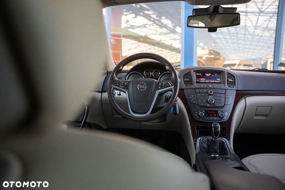 Opel Insignia 2.0 CDTI Cosmo - 28