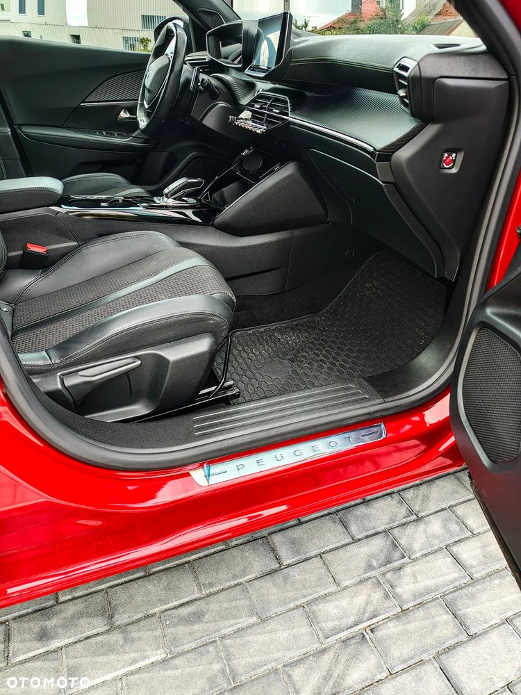 Peugeot 2008 1.2 PureTech GT Line S&S EAT8 - 18