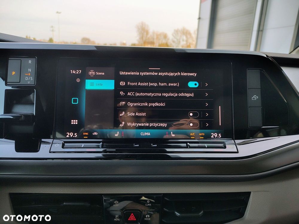 Volkswagen california Nowa California Beach silnik: 2,0 l TDI SCR 150 KM / skrzynia biegów: 7-biegowa DSG rozstaw osi: 3124 mm - 25