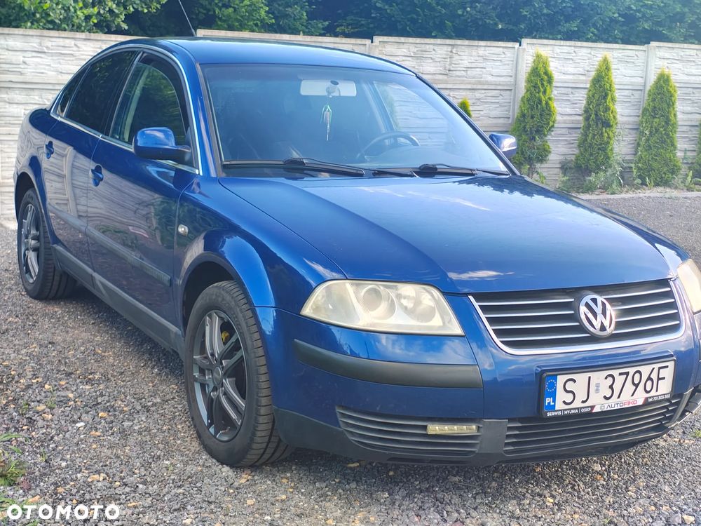 Volkswagen Passat 1.9 TDI Comfortline - 2