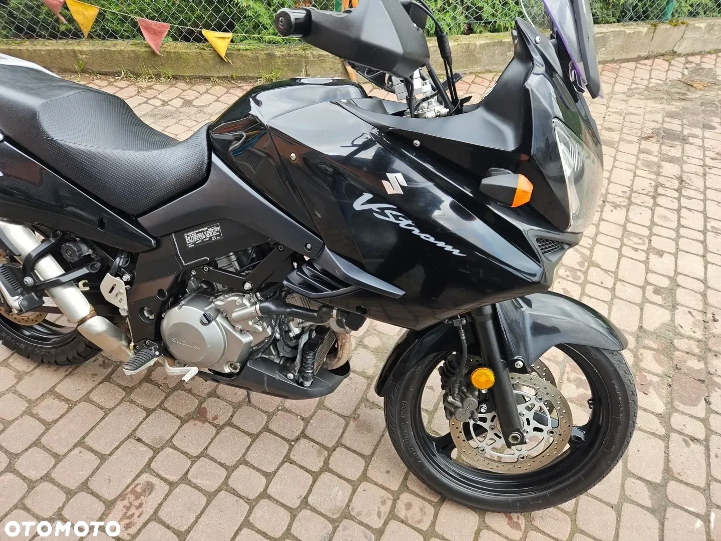 Suzuki DL - 3