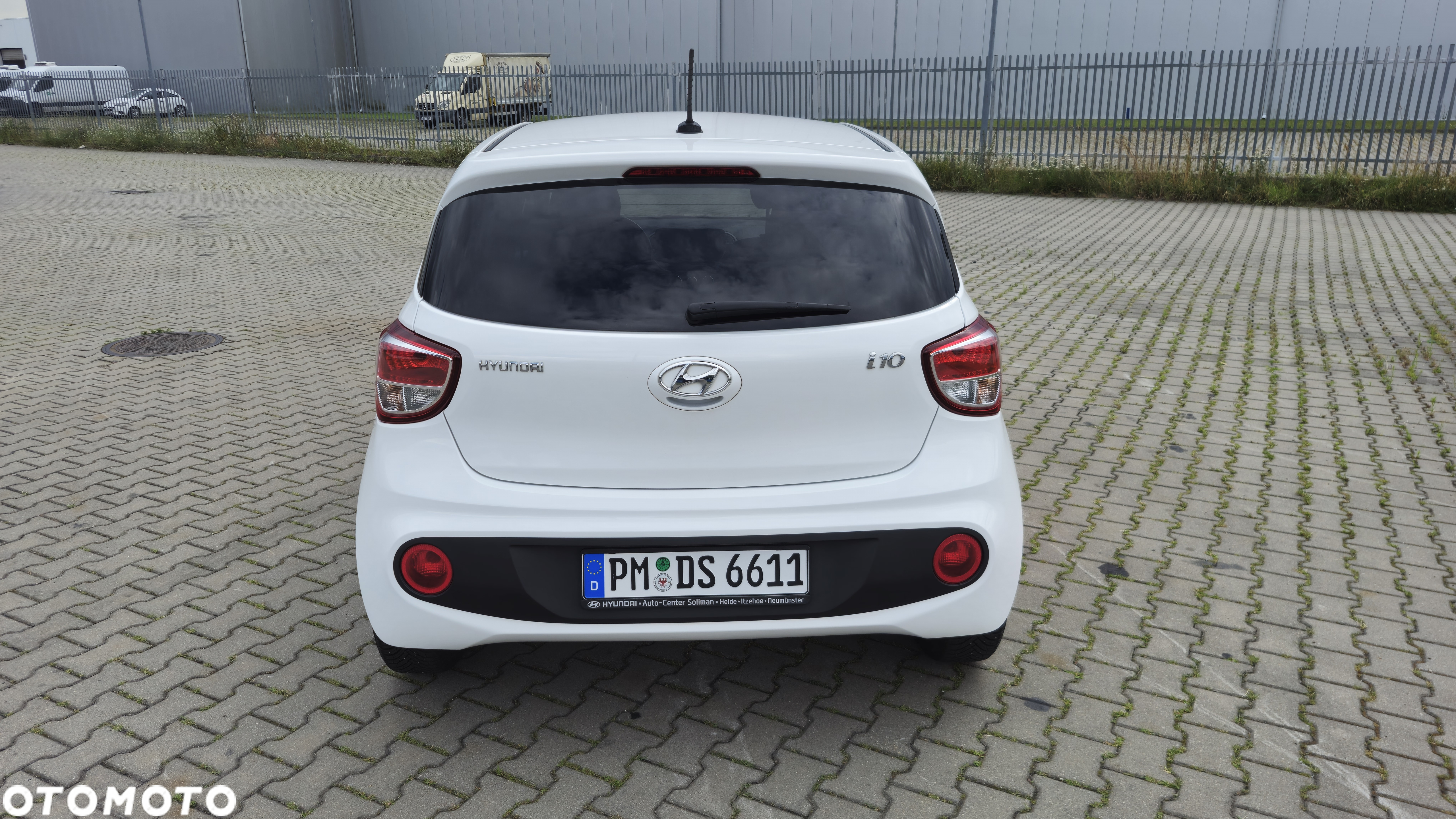 Hyundai i10 1.0 blue Pure - 8