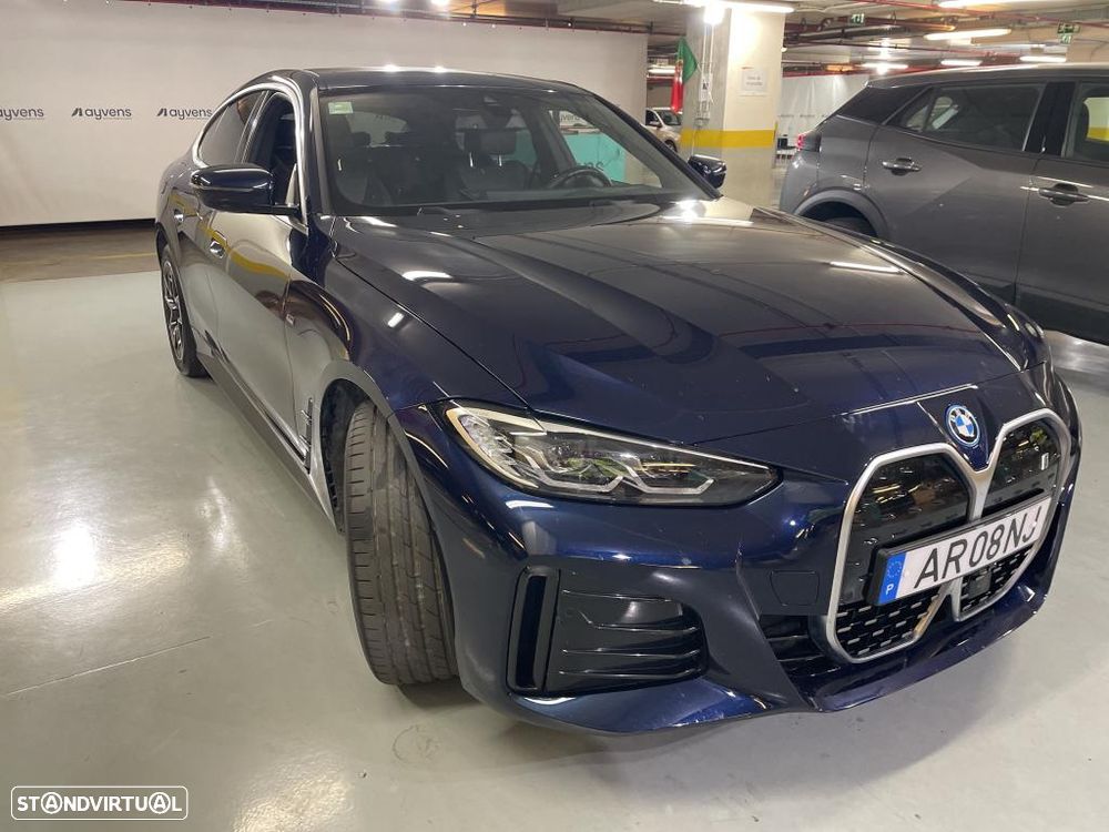 BMW i4 eDrive40 Desportiva M - 5
