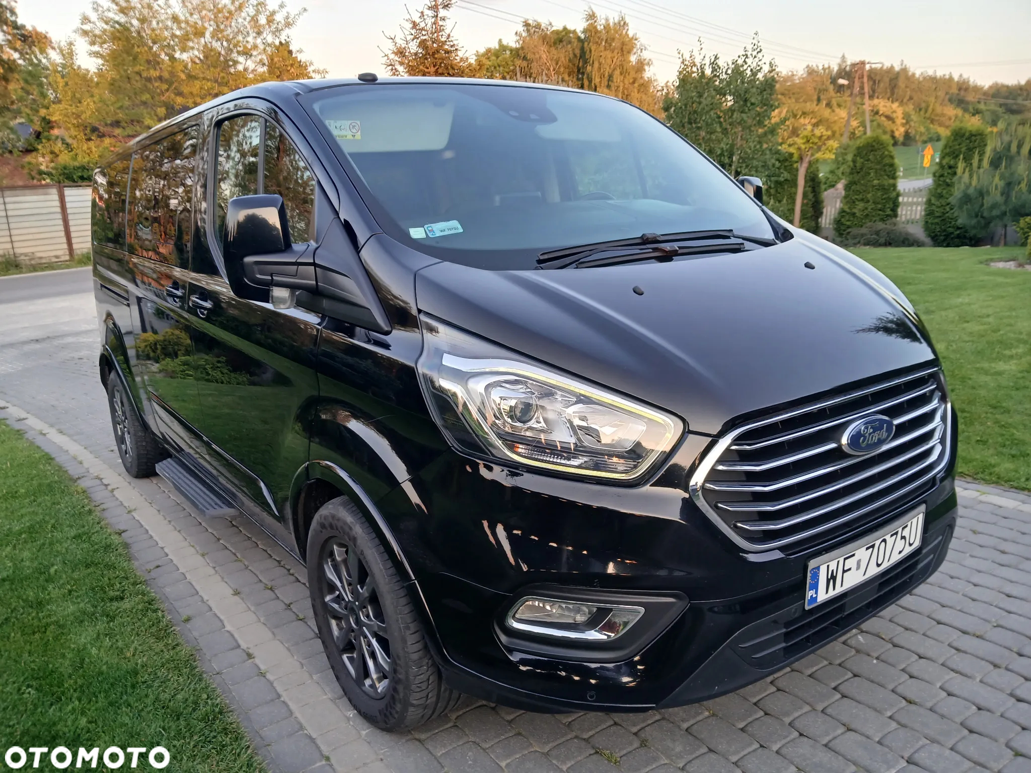 Ford Tourneo Custom 2.0 TDCi L2 Sport - 3