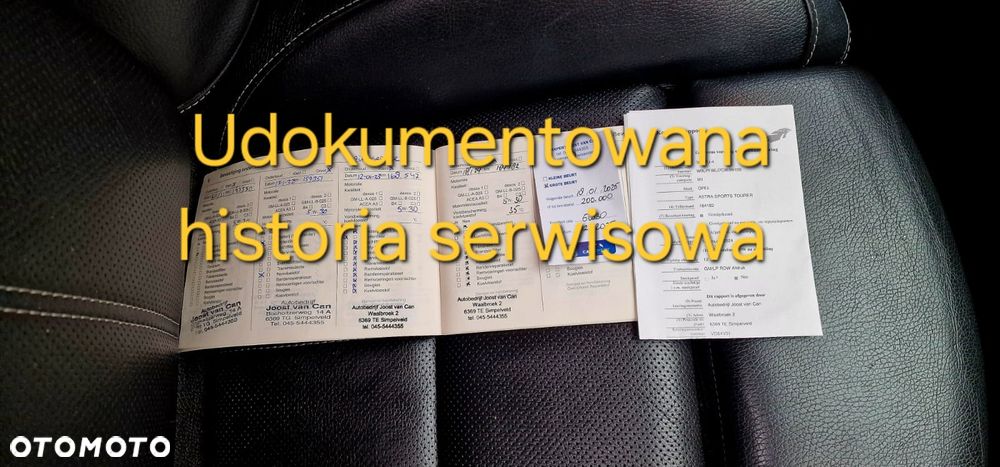 Opel Astra 1.6 T Cosmo - 6