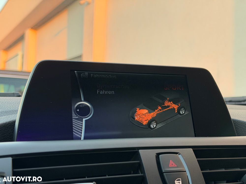 BMW Seria 1 116i Sport Line - 23