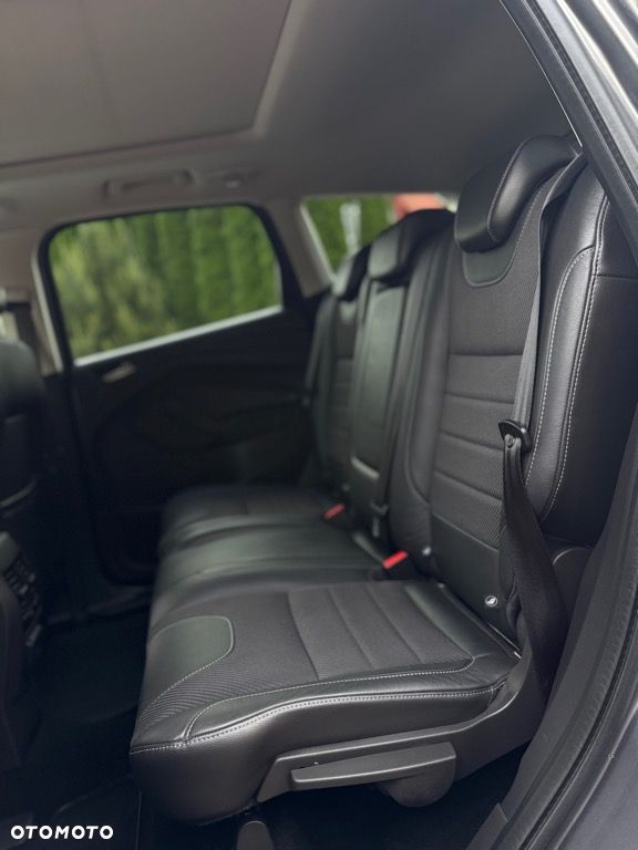 Ford Kuga 2.0 TDCi 4x4 Titanium - 31
