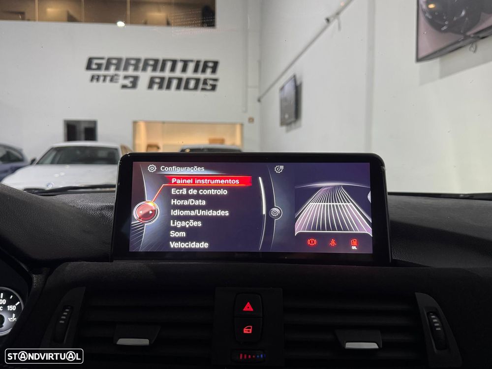 BMW 320 d Pack M Auto - 31