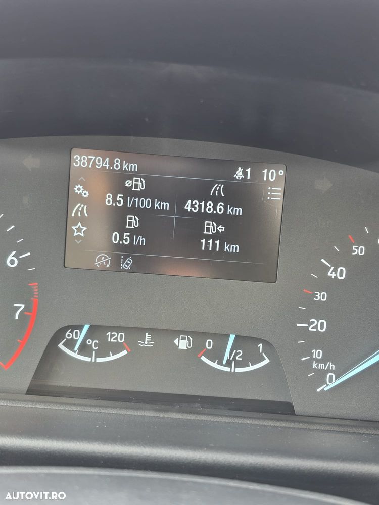 Ford Fiesta 1.0 EcoBoost mHEV Trend Connected - 23
