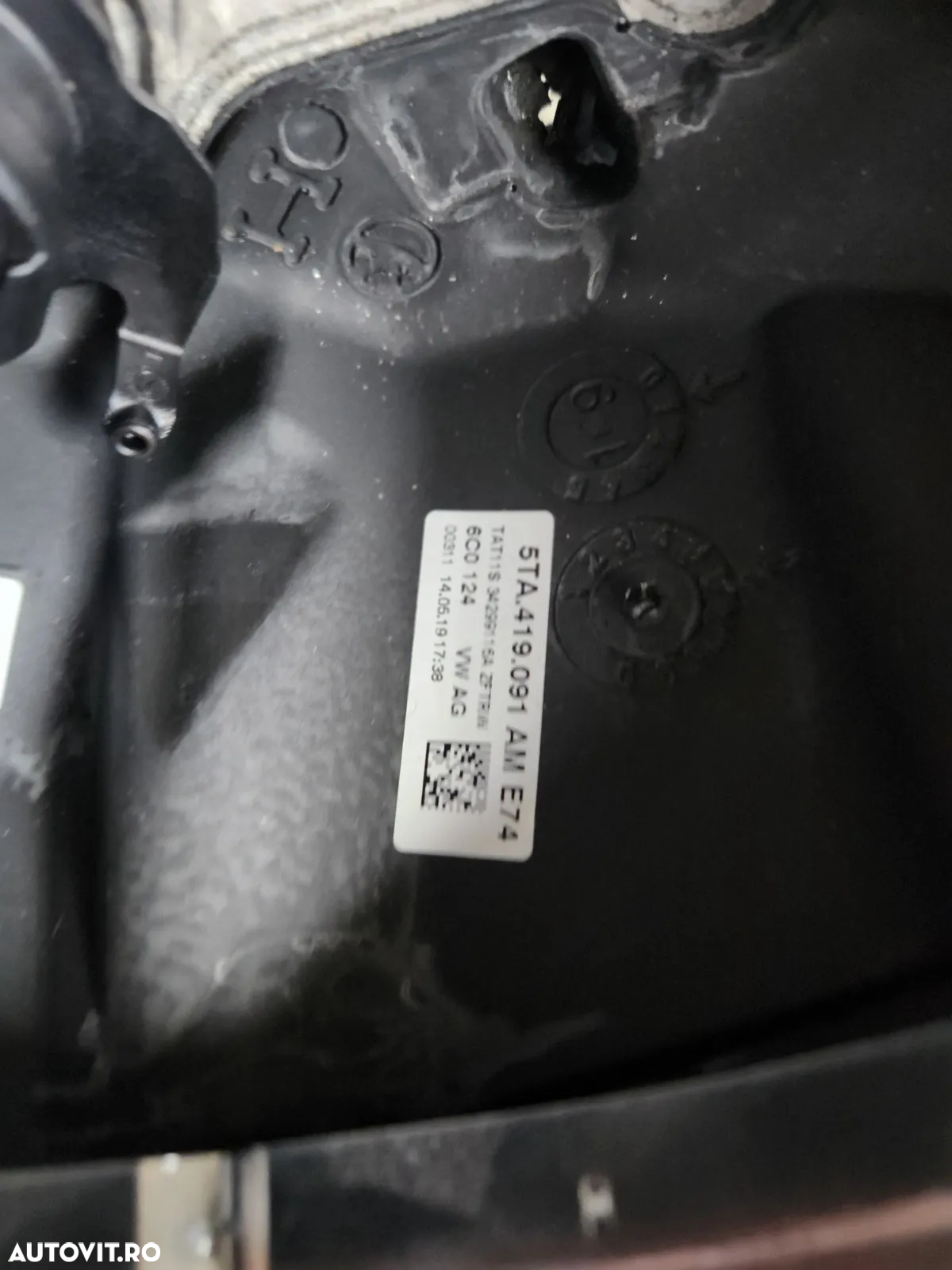 Volan Tesit Din Piele Cu Comenzi Vw T-Roc Tiguan Touran Golf Polo Cod 5TAAM Impecabil Dezmembrez Vw - 9