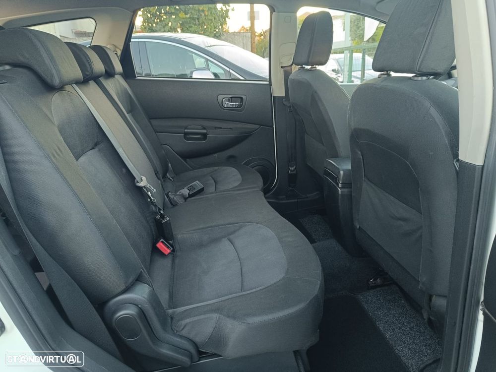 Nissan Qashqai +2 1.5 dCi Tekna Sport 17 - 11