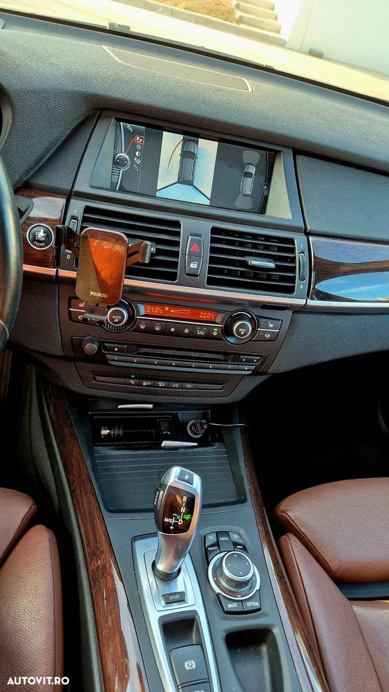BMW X5 xDrive40d - 9