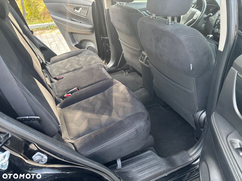 Nissan X-Trail - 14