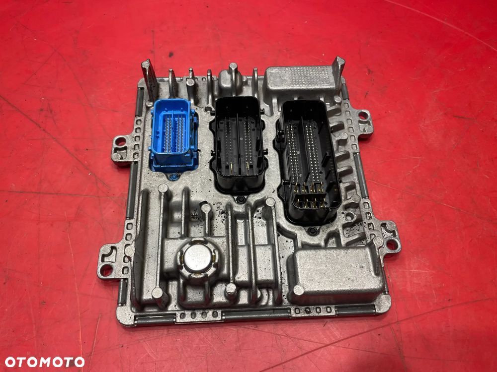 KOMPUTER SILNIKA OPEL MOKKA 55491600