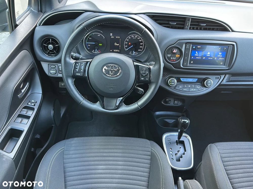 Toyota Yaris - 6