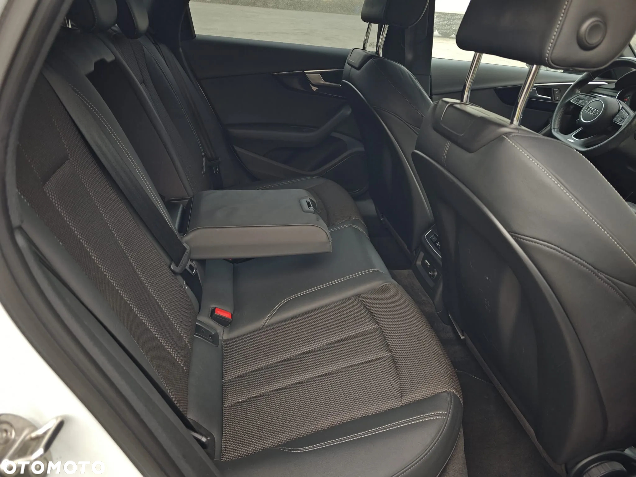 Audi A4 40 TDI Sport S tronic - 11