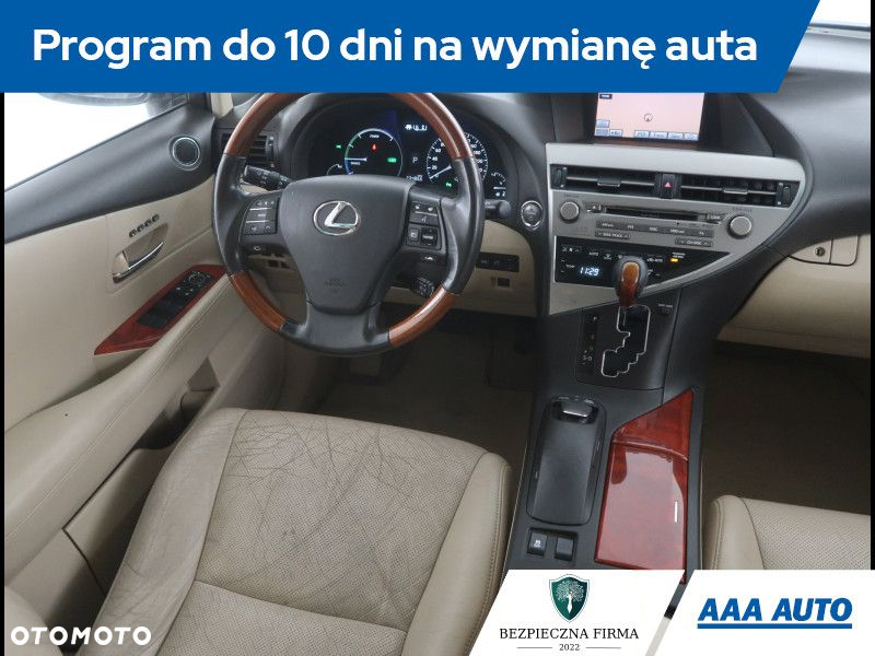 Lexus RX - 8