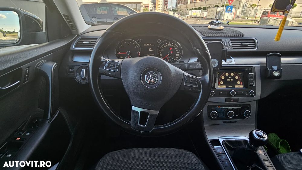 Volkswagen Passat Variant 2.0 TDI DPF Individual Chrom - 11