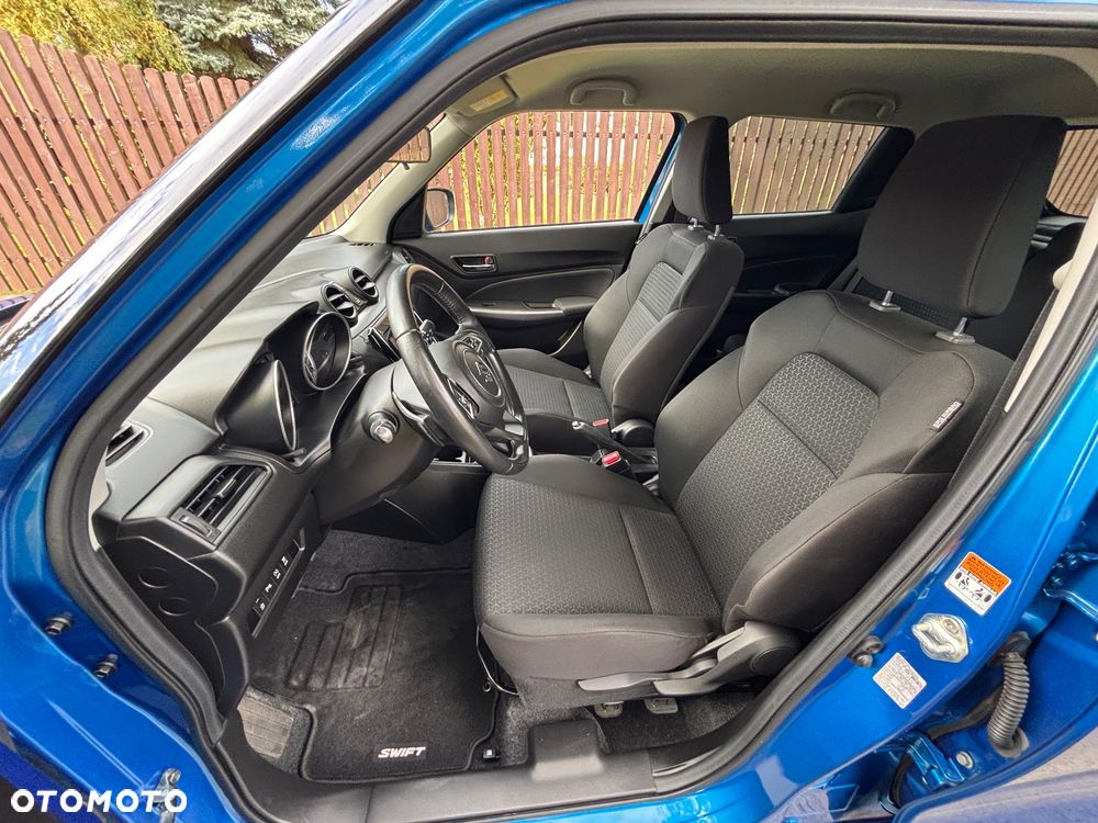 Suzuki Swift 1.2 Dualjet Hybrid CVT Comfort - 16