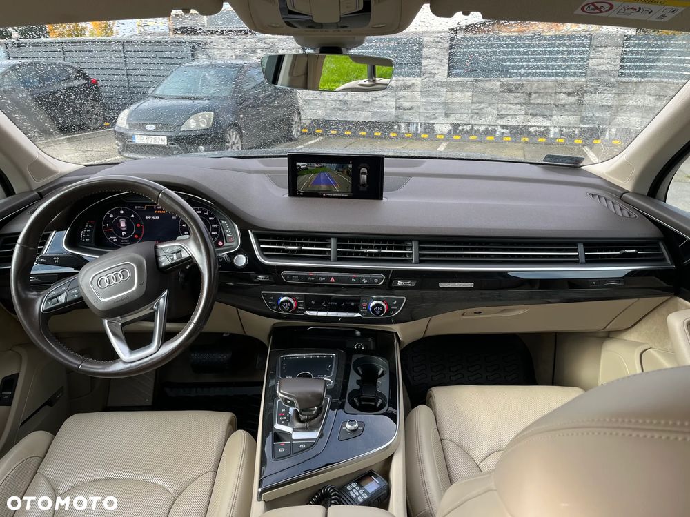 Audi Q7 - 15