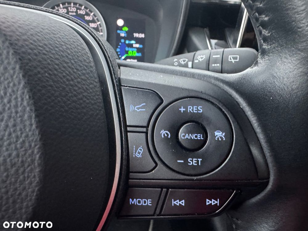 Toyota Corolla 1.8 Hybrid Comfort - 21