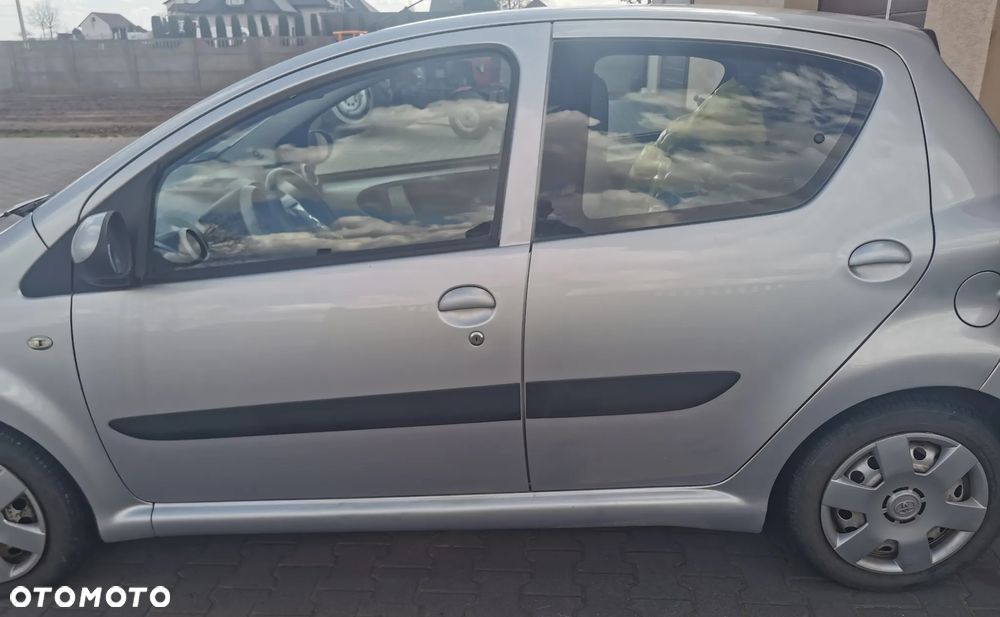 Toyota Aygo Cool - 4