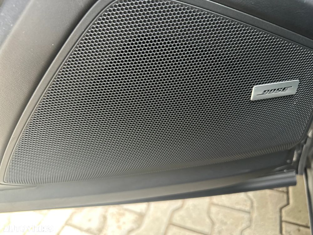 Porsche Cayenne - 17