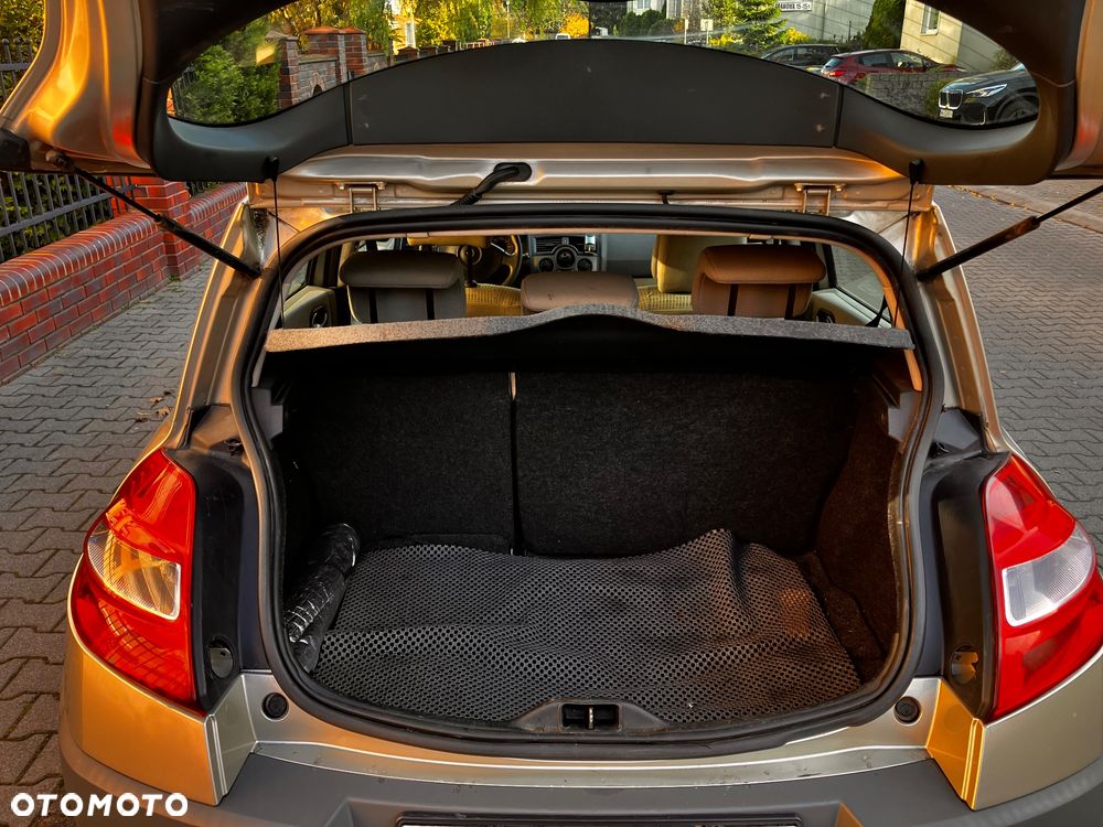 Renault Megane II 1.6 16V Confort Expression - 8