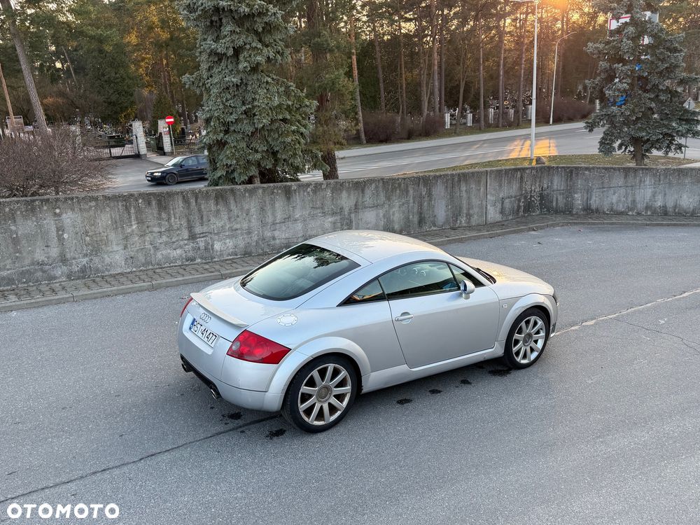Audi TT Coupé - 7