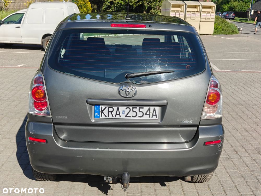 Toyota Corolla 2.0 D-4D Terra - 9