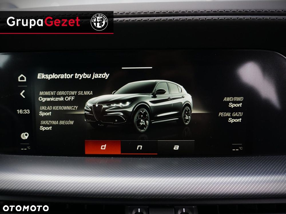 Alfa Romeo Stelvio - 14