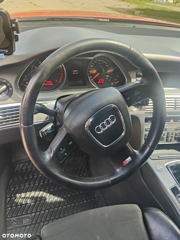 Audi A6 Avant 2.4 quattro - 8