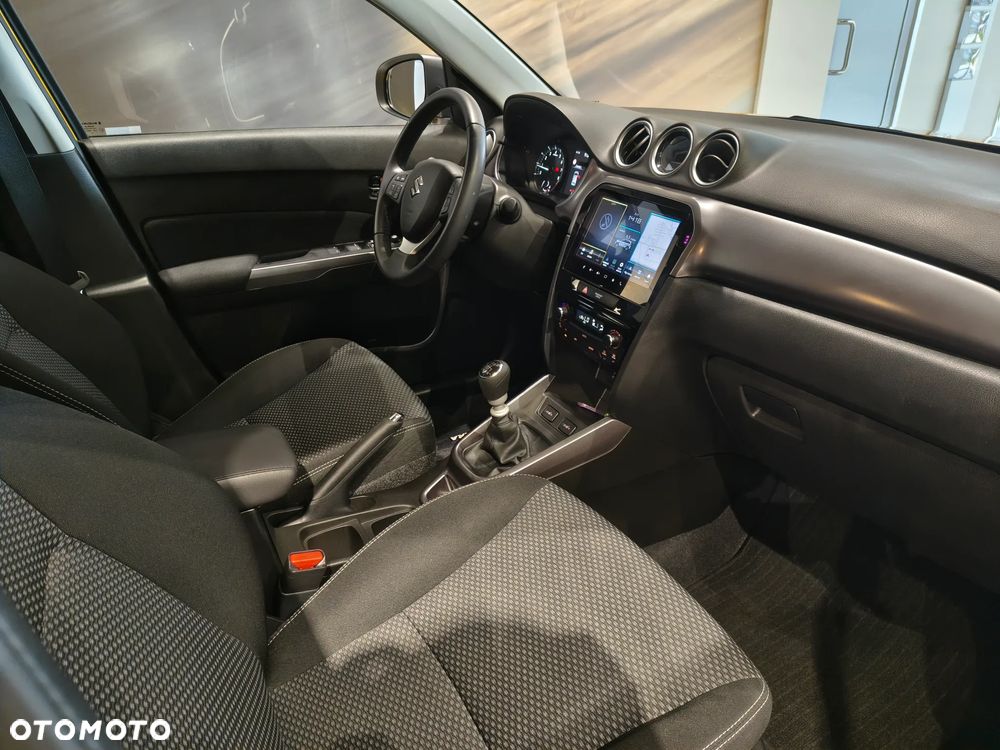 Suzuki Vitara 1.4 Boosterjet mHEV Premium Plus 2WD - 15