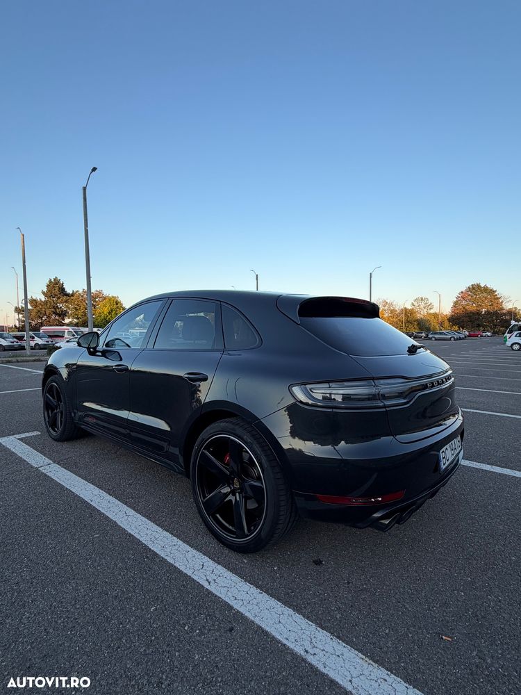 Porsche Macan S - 3