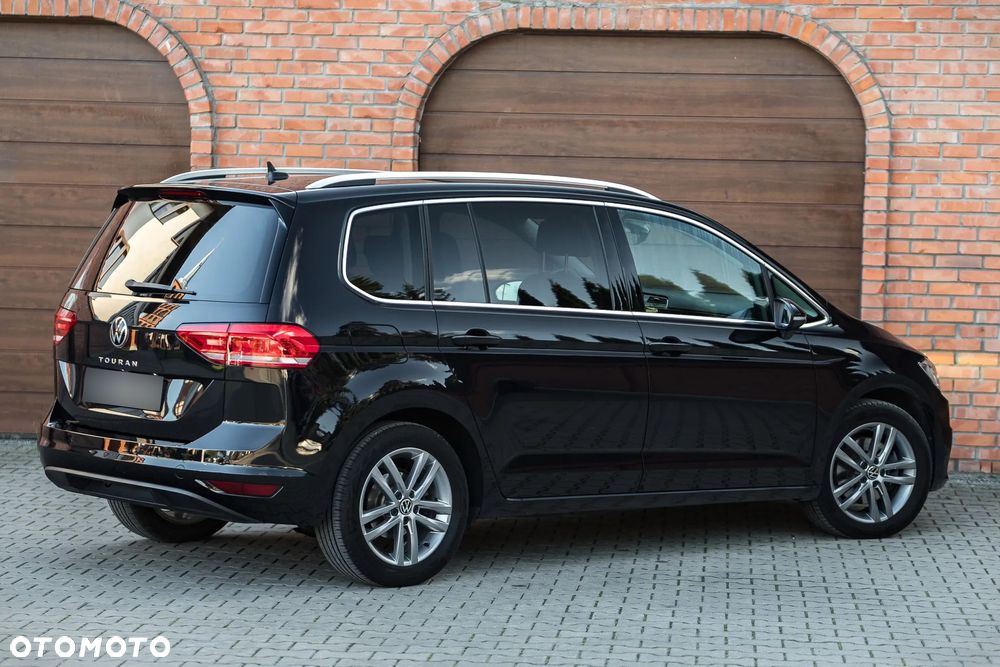 Volkswagen Touran 1.5 TSI EVO Highline DSG - 8